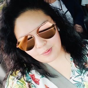 Meet your Posher, Jannessa